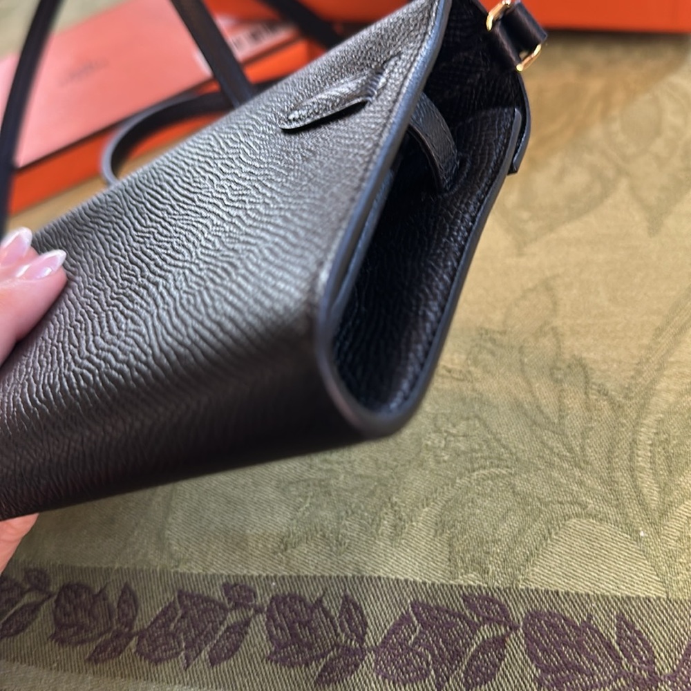 Hermes’ Kelly To Go - Picture 5 of 13